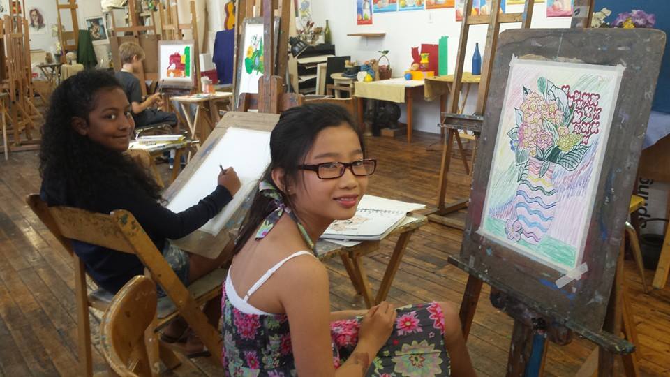 felix_girls.jpg felix_girls.jpg